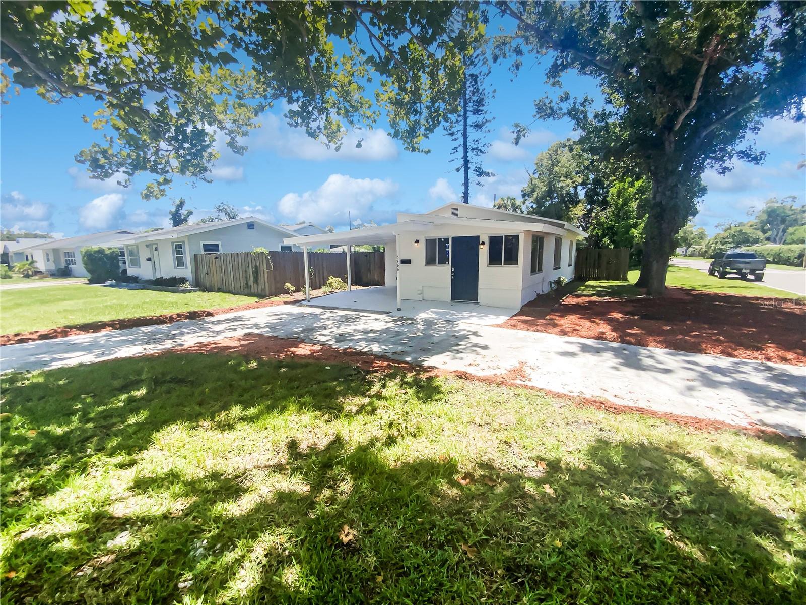 Homes for sale in St Petersburg, FL | 5466 9Th Ave N, St Petersburg, FL 33710 | MLS# O6274290