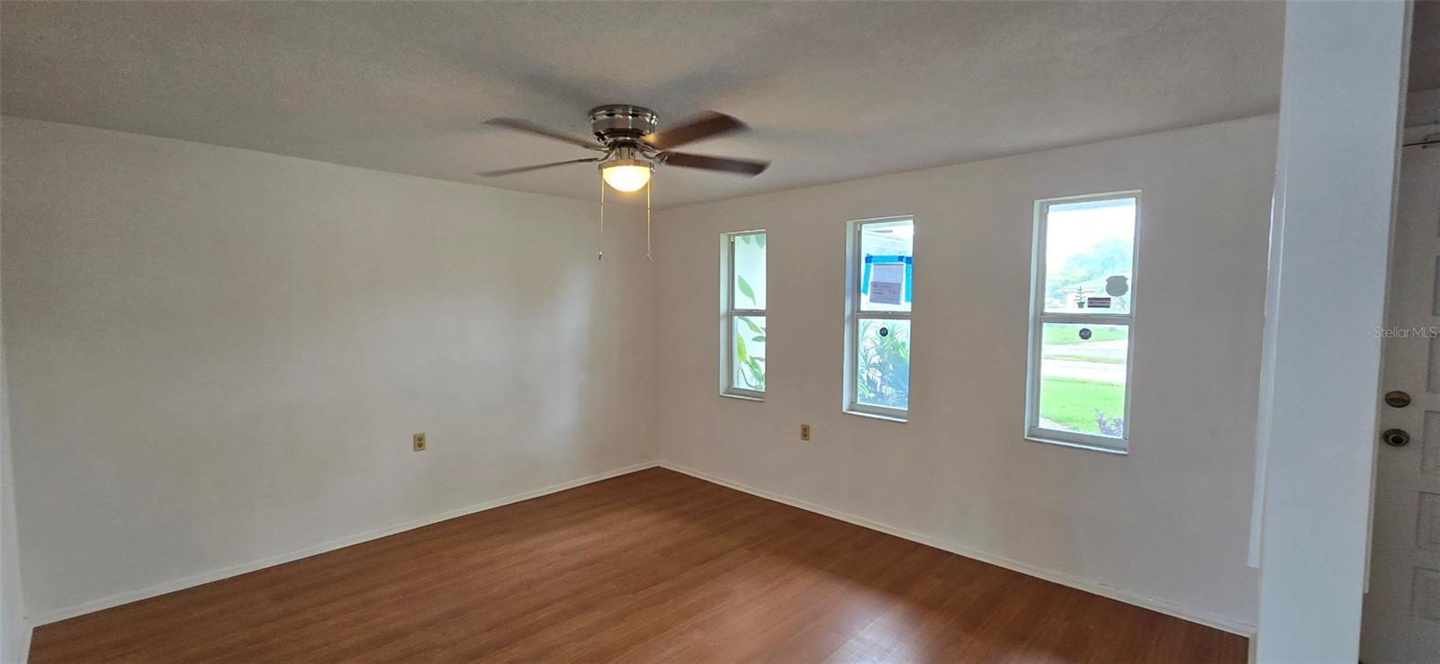 Homes for sale in Holiday, FL | 1414 Grand Blvd, Holiday, FL 34690 | MLS# W7872784