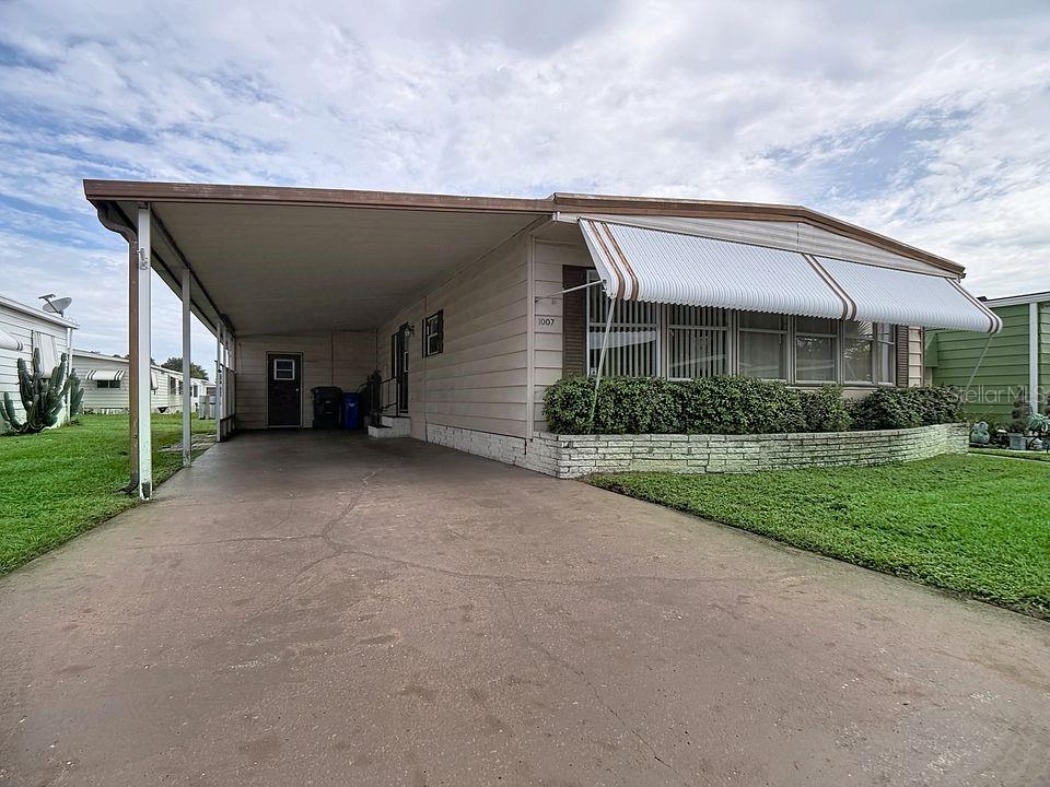 1st image of 1007 Forest Lake Dr, Lakeland, FL 33809 | MLS# L4951380
