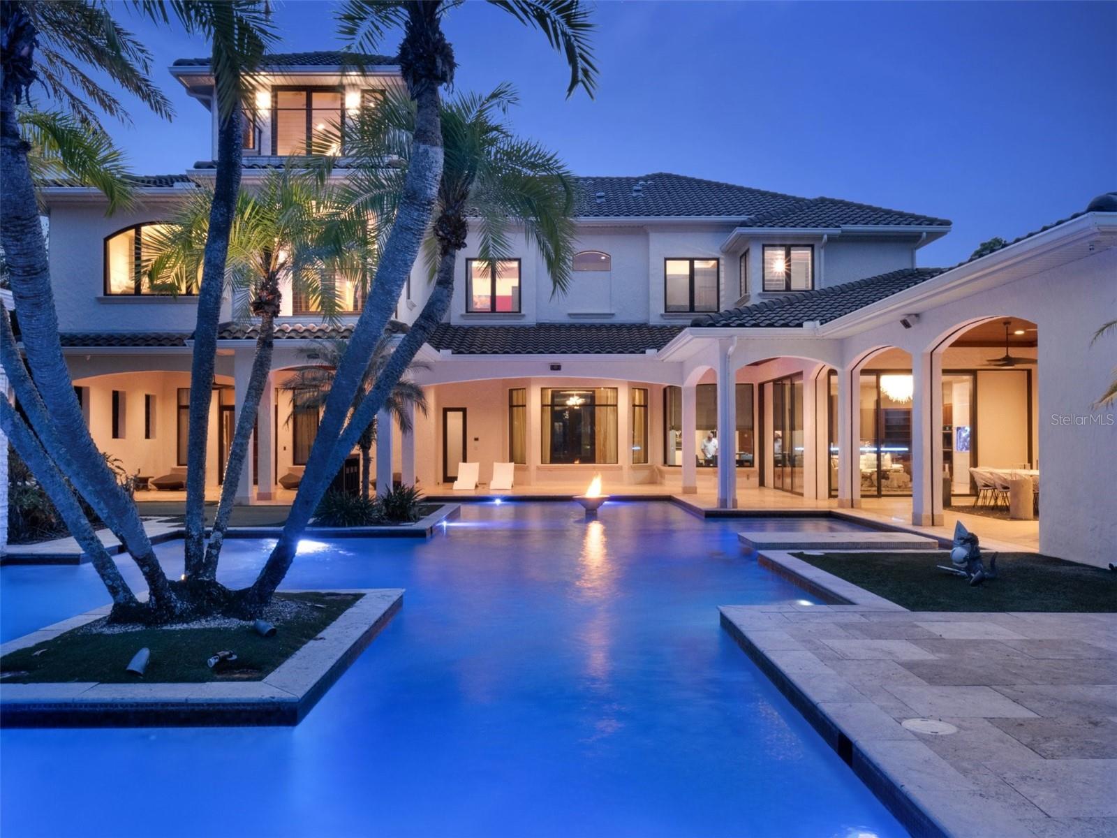 Homes for sale in Windermere, FL | 6137 Grosvenor Shore Dr, Windermere, FL 34786 | MLS# O6294487