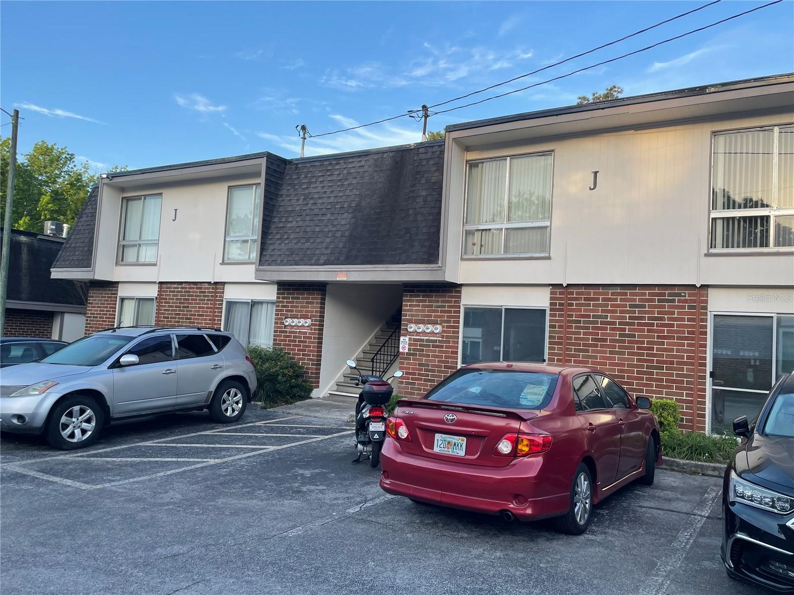 Homes for sale in Gainesville, FL | 1700 Sw 16Th Ct #J24, Gainesville, FL 32608 | MLS# GC529482