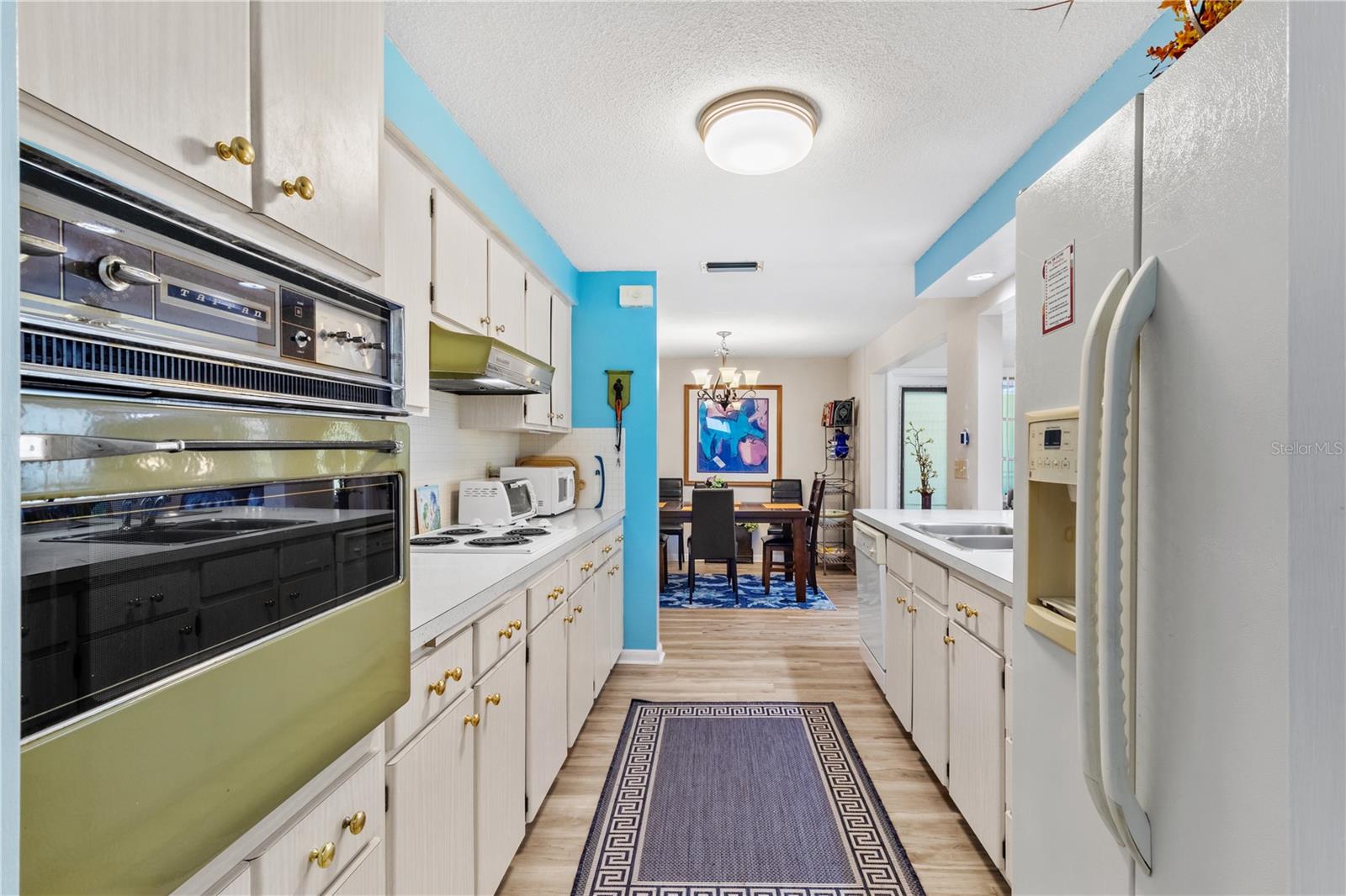 Homes for sale in Dunedin, FL | 501 Milwaukee Ave, Dunedin, FL 34698 | MLS# TB8368604