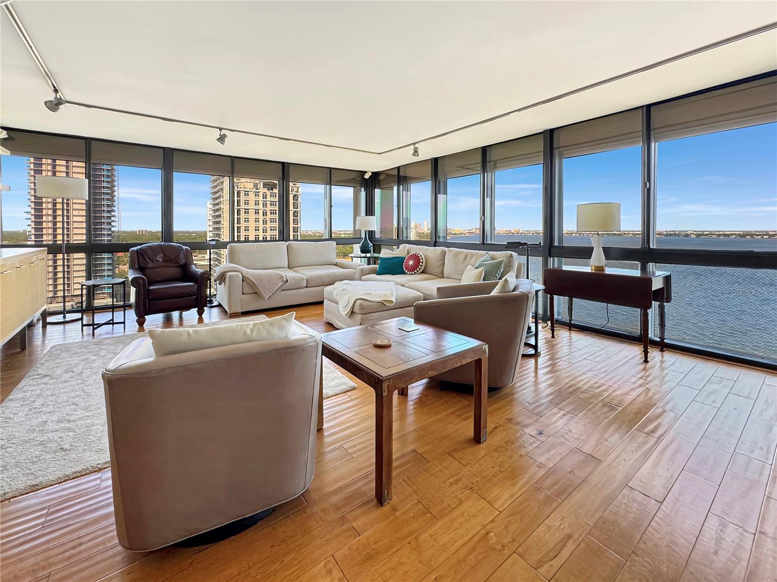 Homes for sale in Tampa, FL | 3301 Bayshore Blvd #2003D, Tampa, FL 33629 | MLS# TB8371920