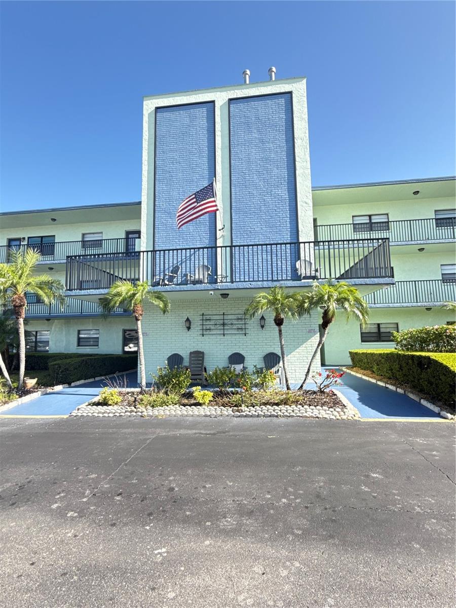 Homes for sale in Saint Petersburg, FL | 5973 Terrace Park Dr N #311, Saint Petersburg, FL 33709 | MLS# TB8371941