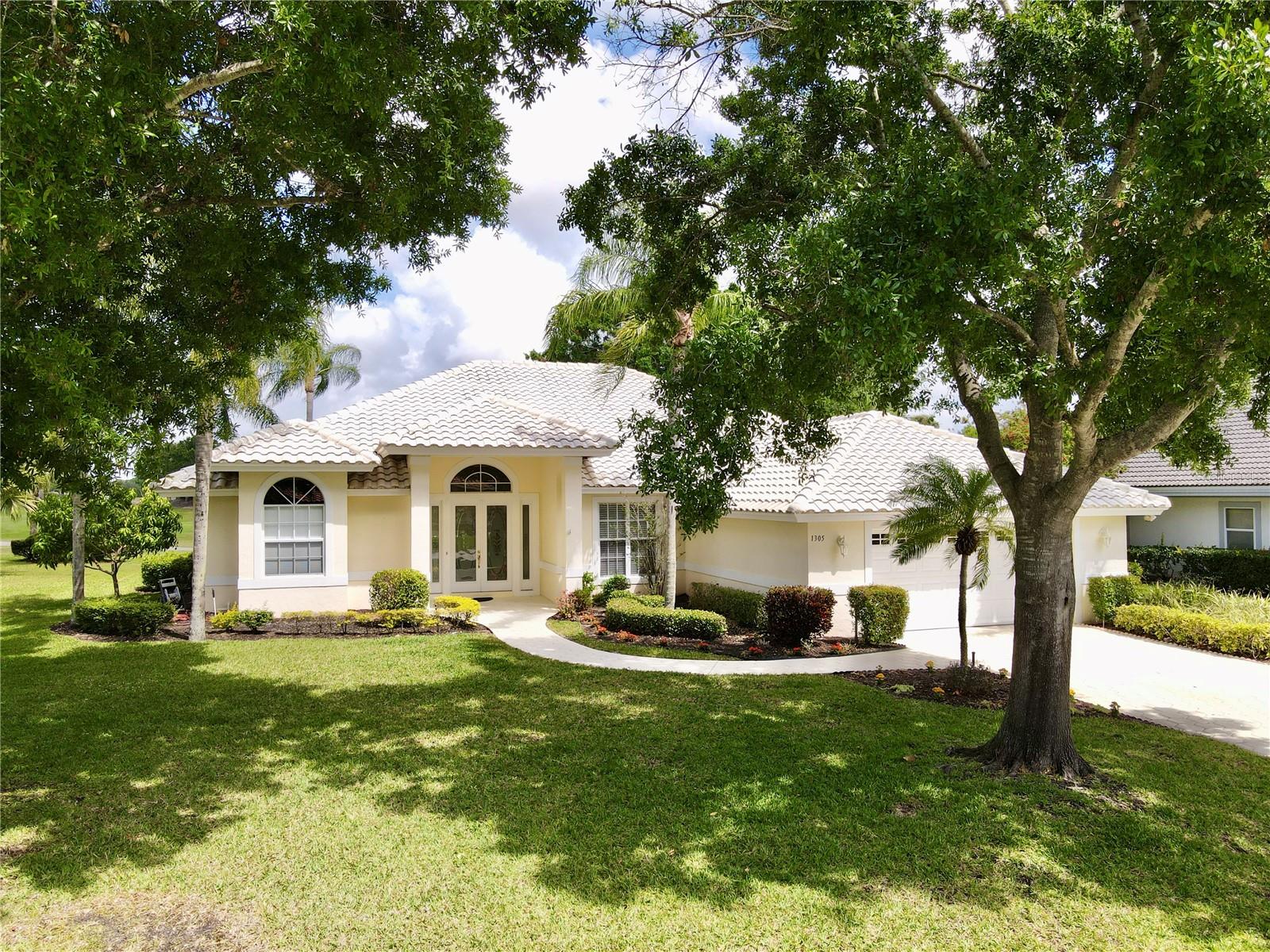 Homes for sale in Port Saint Lucie, FL | 1305 Sw Bent Pine Cvs, Port Saint Lucie, FL 34986 | MLS# O6298305