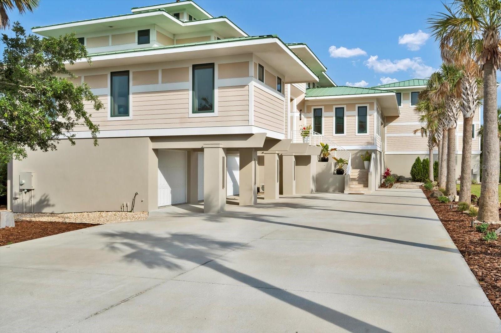 Homes for sale in Flagler Beach, FL | 2590 Palm Ave, Flagler Beach, FL 32136 | MLS# FC309121