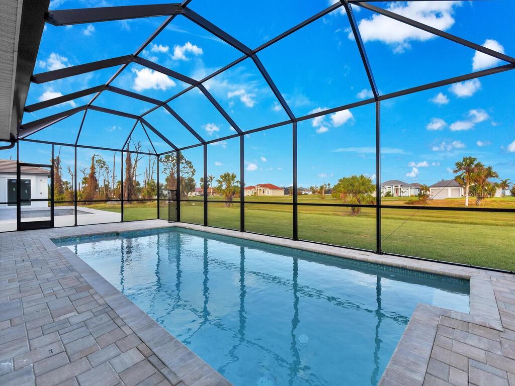 3rd image of 221 Rotonda Blvd S, Rotonda West, FL 33947 | MLS# O6302056