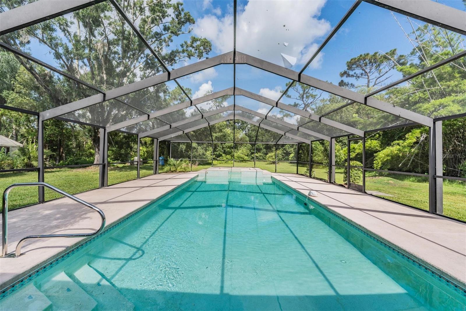 Homes for sale in Tampa, FL | 15808 Willowdale Rd, Tampa, FL 33625 | MLS# TB8378126