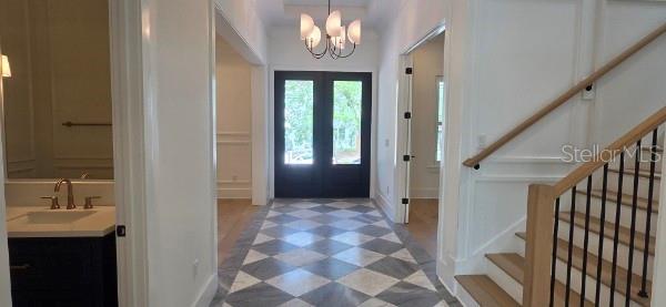 2nd image of 690 Geneva Pl, Tampa, FL 33606 | MLS# TB8383425