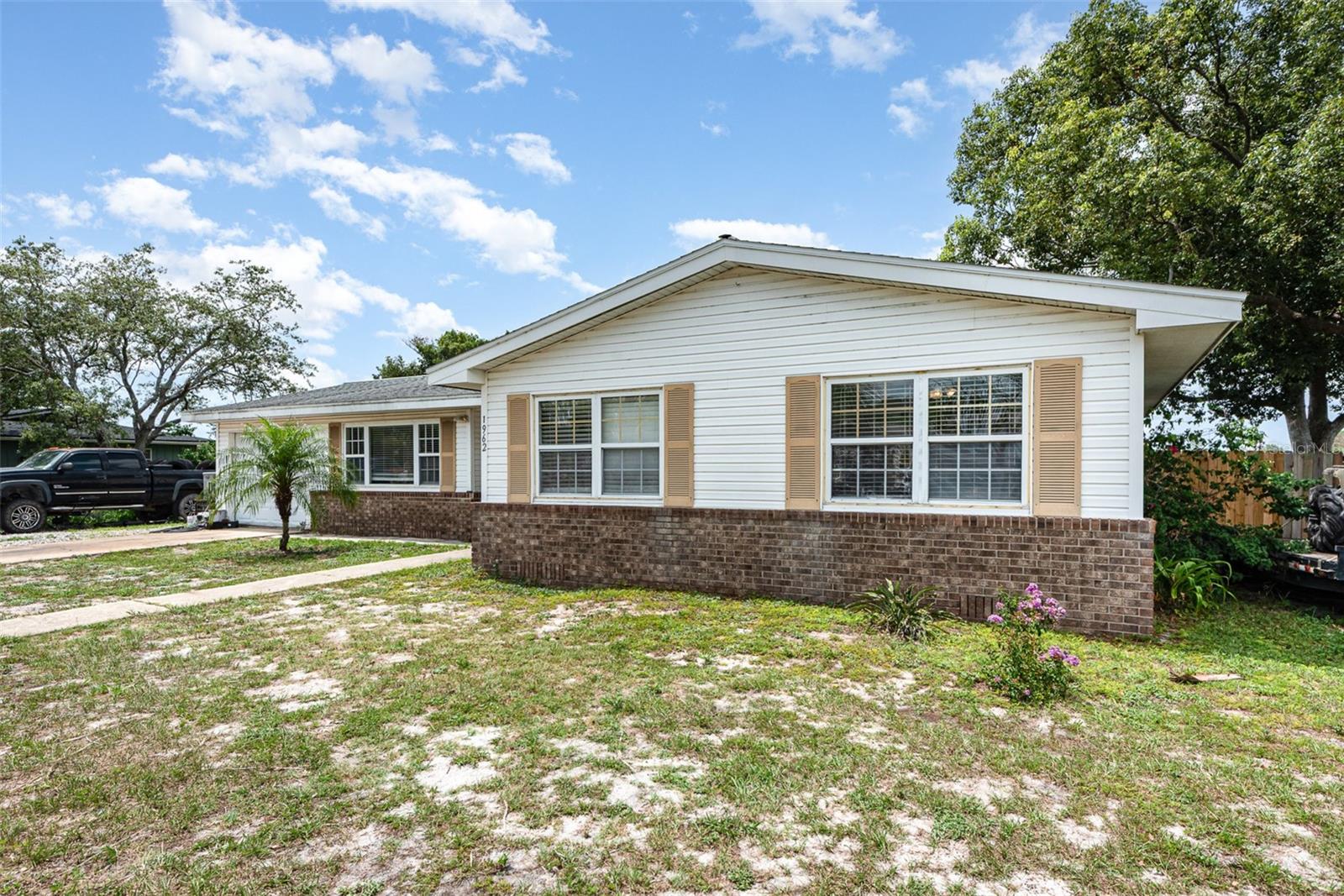 Homes for sale in Deltona, FL | 1962 English Dr, Deltona, FL 32738 | MLS# O6311297