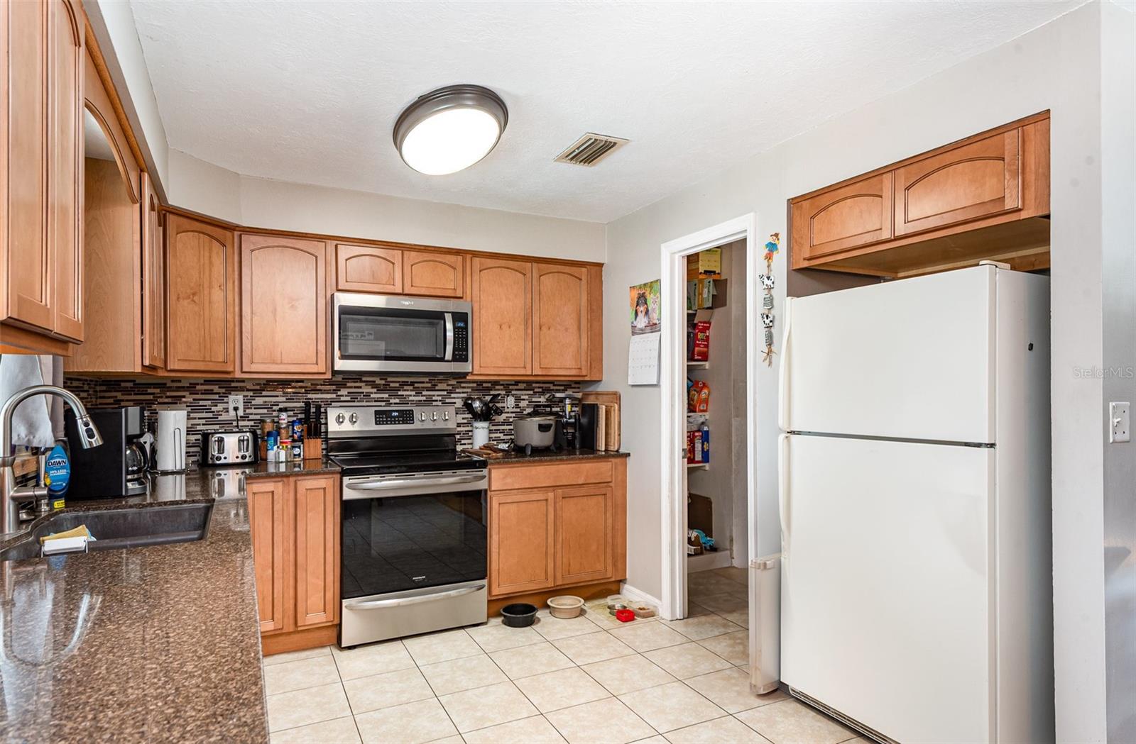 Homes for sale in Deltona, FL | 1962 English Dr, Deltona, FL 32738 | MLS# O6311297