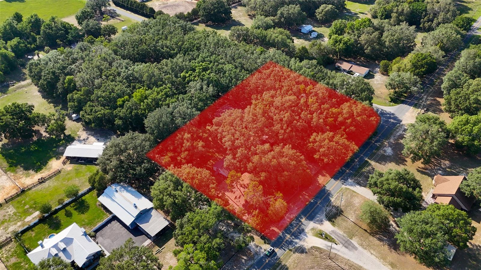 Homes for sale in Lady Lake, FL | 3930 Griffin Ave, Lady Lake, FL 32159 | MLS# G5097568