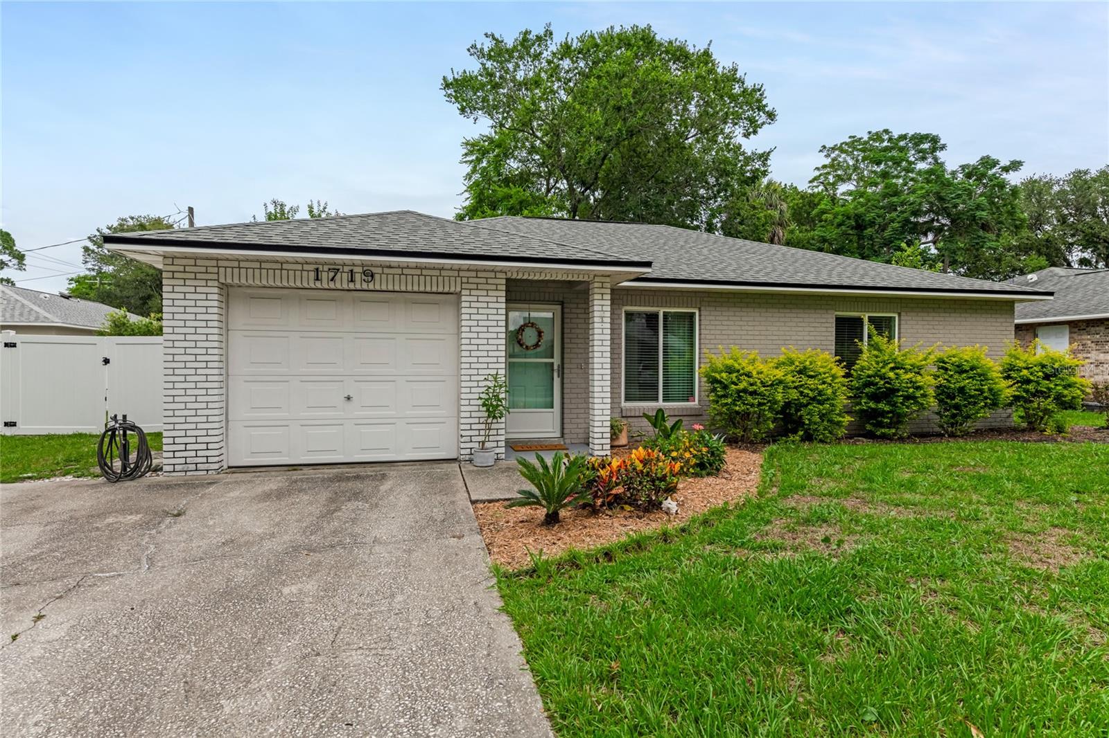 Homes for sale in Daytona Beach, FL | 1719 Anniston Ave, Daytona Beach, FL 32117 | MLS# FC310116