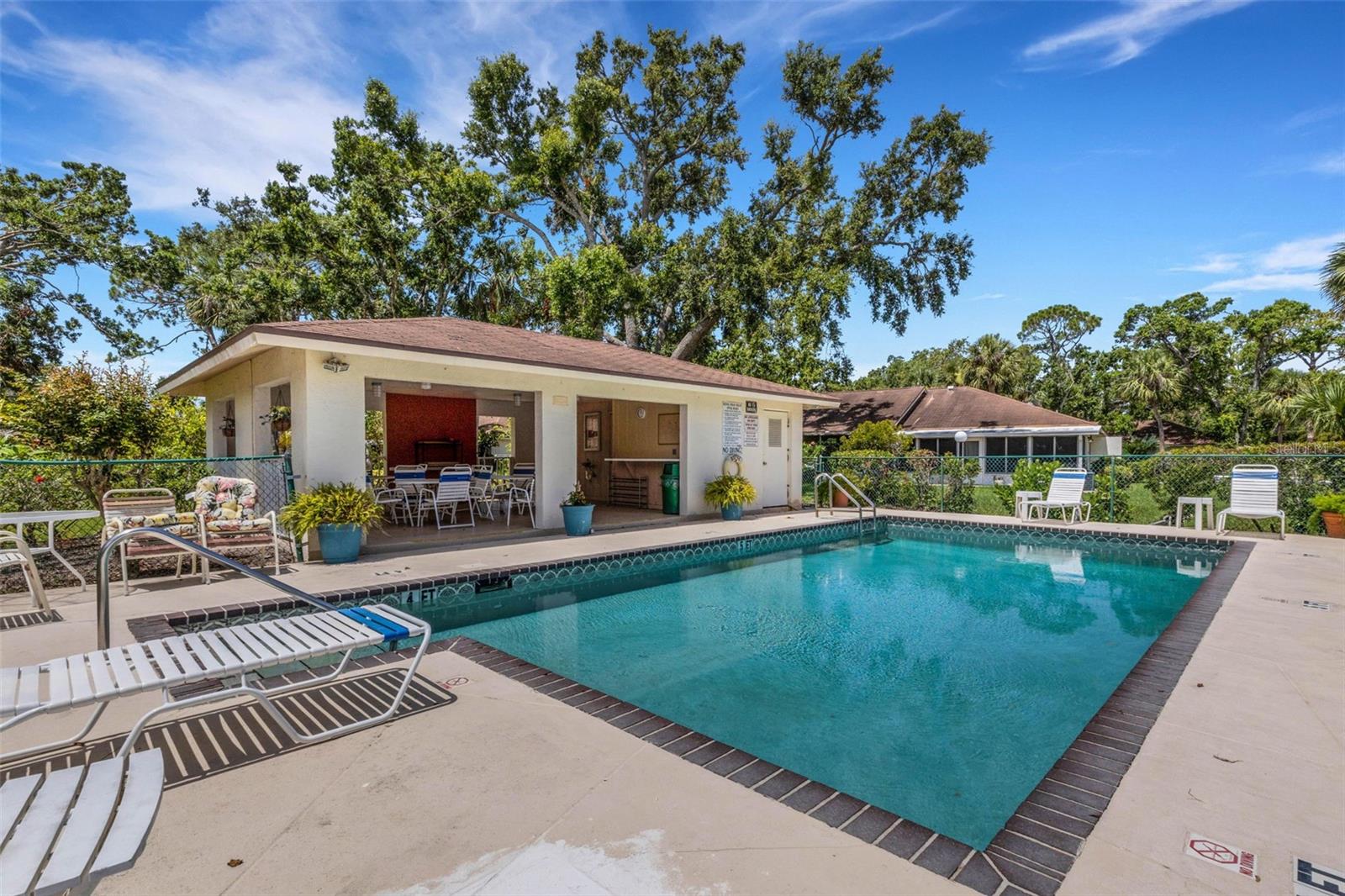 Homes for sale in Sarasota, FL | 5356 Royal Palm Ave #5356, Sarasota, FL 34234 | MLS# A4654591