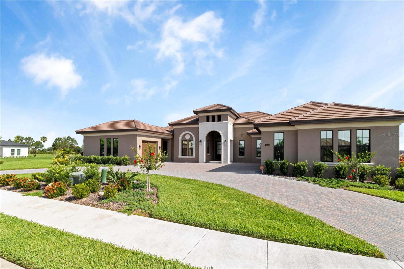 Homes for sale in Lake Alfred, FL | 209 Pine Lilly Ct, Lake Alfred, FL 33850 | MLS# P4935049