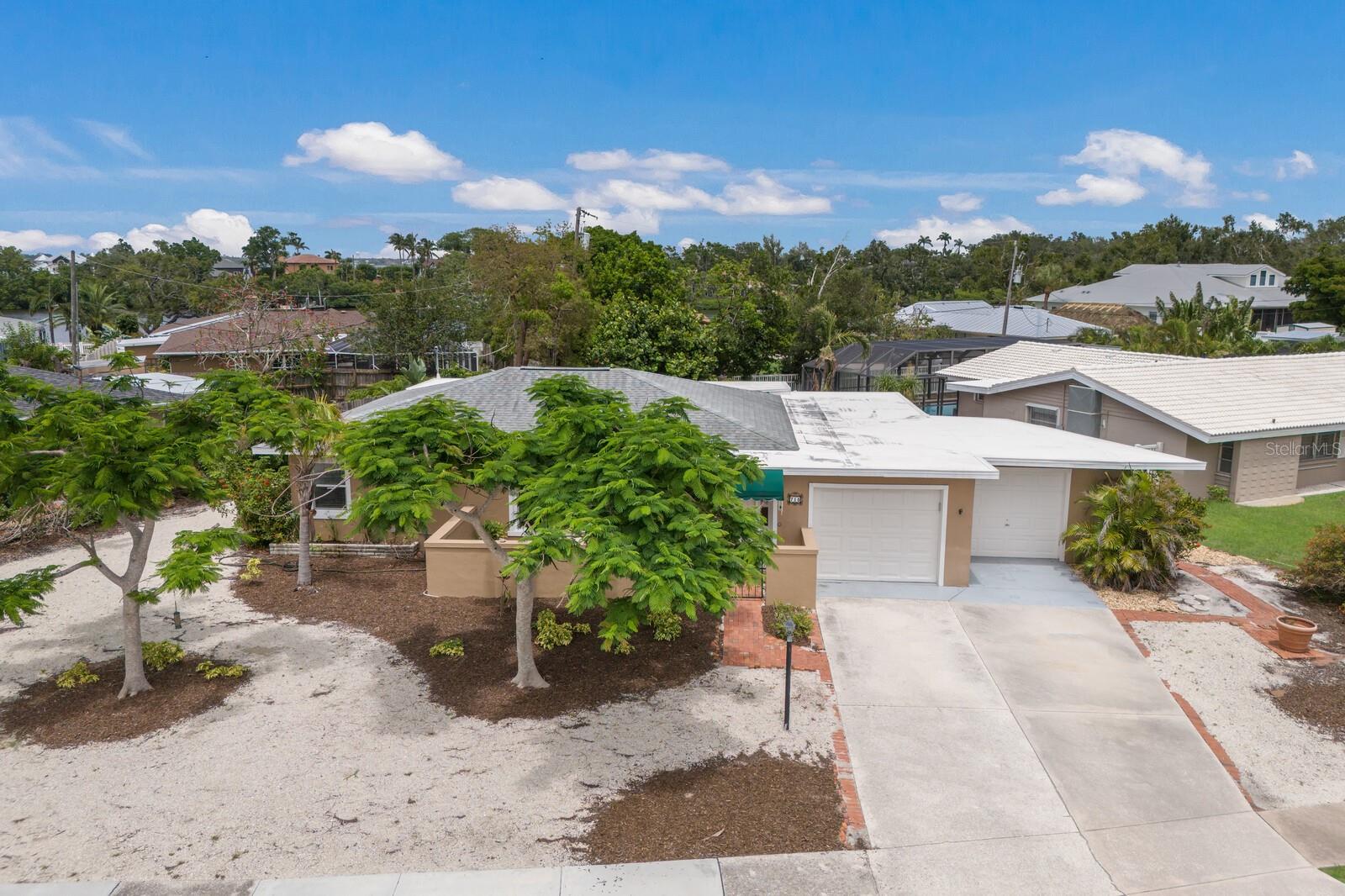 Homes for sale in Bradenton, FL | 715 Fontana Ln, Bradenton, FL 34209 | MLS# A4654727