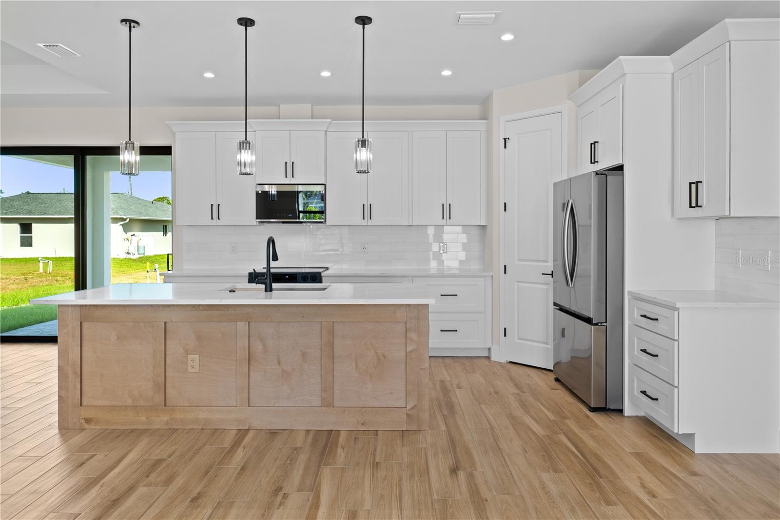 Homes for sale in North Port, FL | 3865 Everglades Ter, North Port, FL 34286 | MLS# A4654850