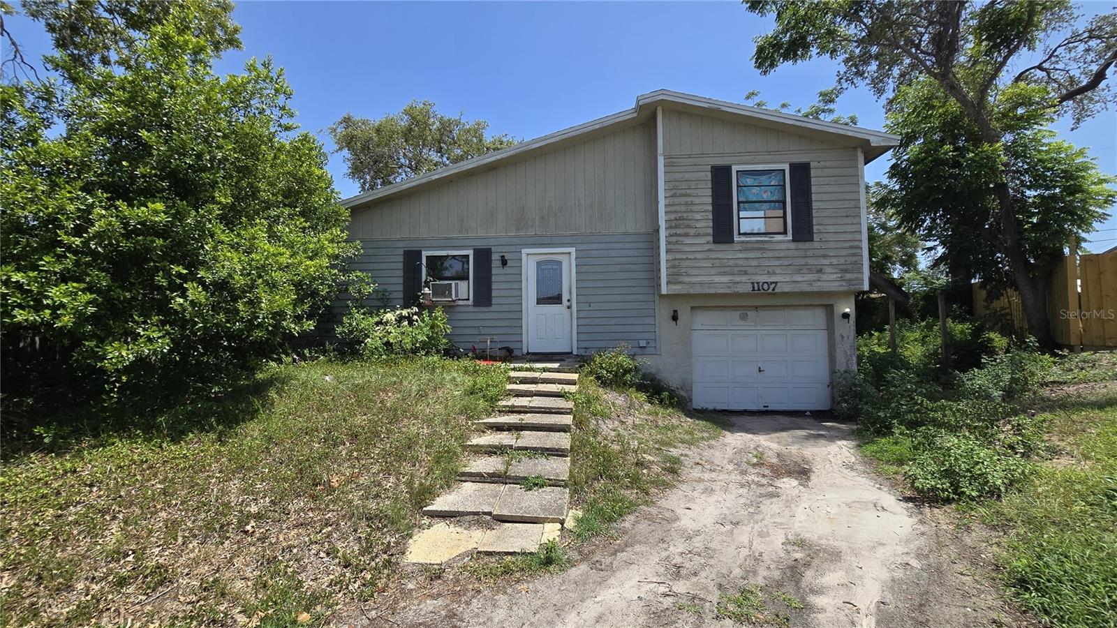 Homes for sale in Tarpon Springs, FL | 1107 Goshen Rd, Tarpon Springs, FL 34689 | MLS# TB8393550