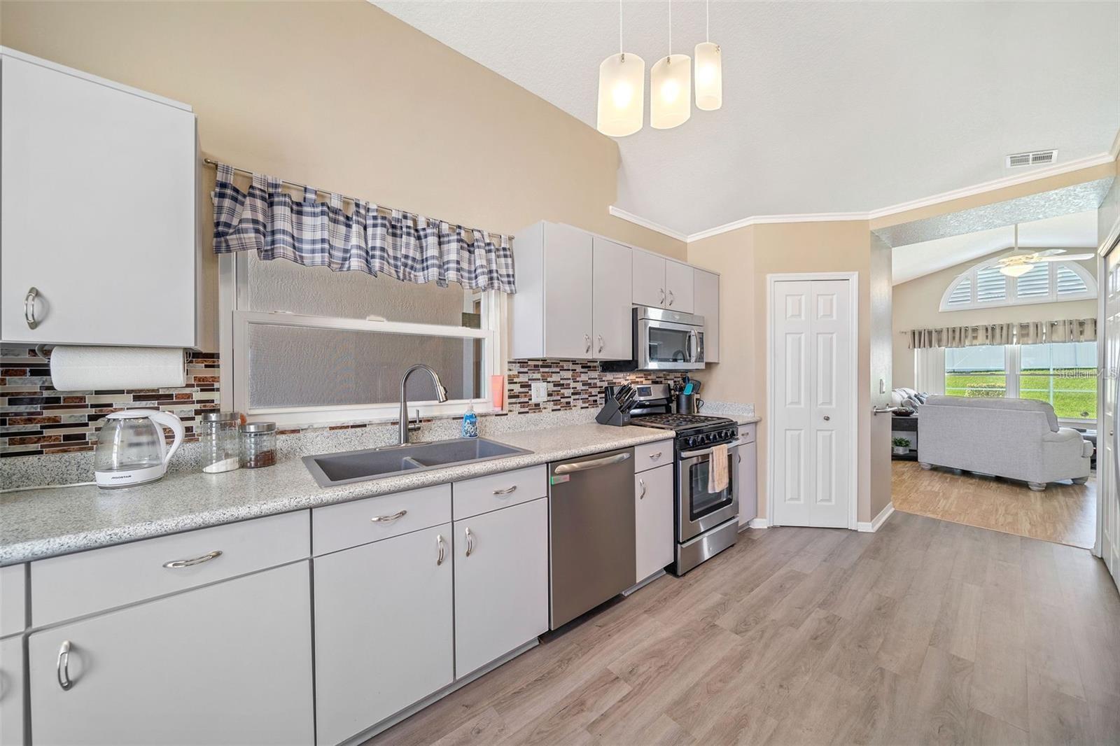 Homes for sale in Davenport, FL | 115 Henue Ct, Davenport, FL 33896 | MLS# R4909438