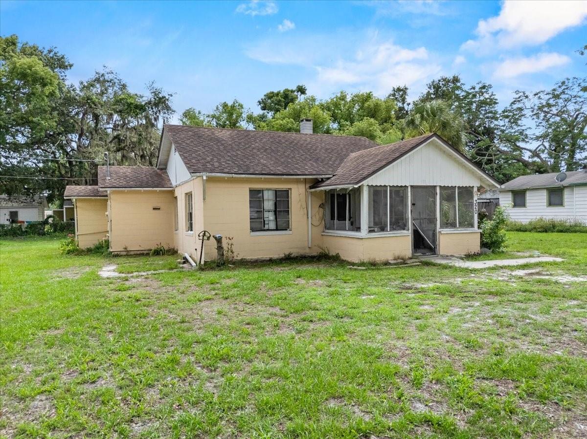Homes for sale in Lakeland, FL | 320 W Carver St, Lakeland, FL 33805 | MLS# L4953553