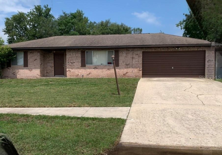 Homes for sale in Deltona, FL | 1556 Ferendina Dr, Deltona, FL 32725 | MLS# V4943124