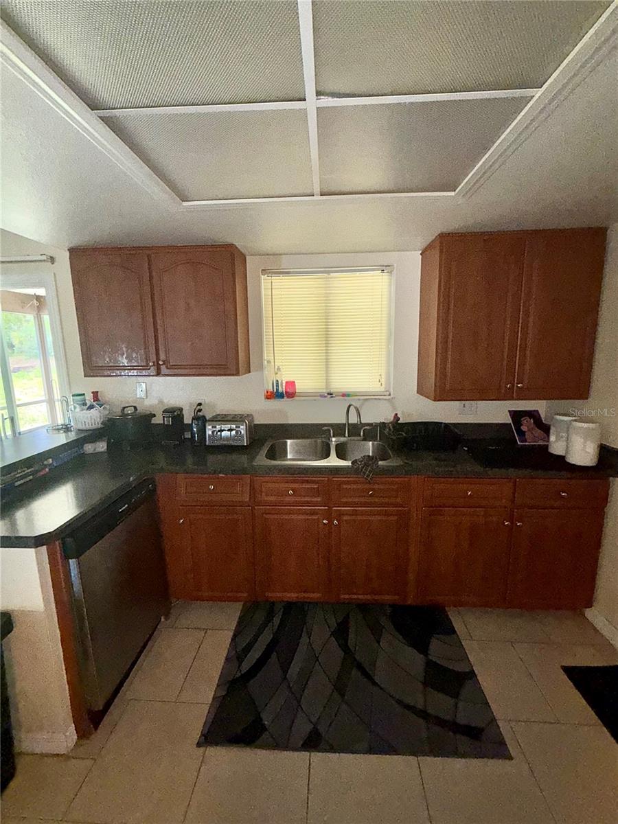 Homes for sale in Deltona, FL | 1556 Ferendina Dr, Deltona, FL 32725 | MLS# V4943124