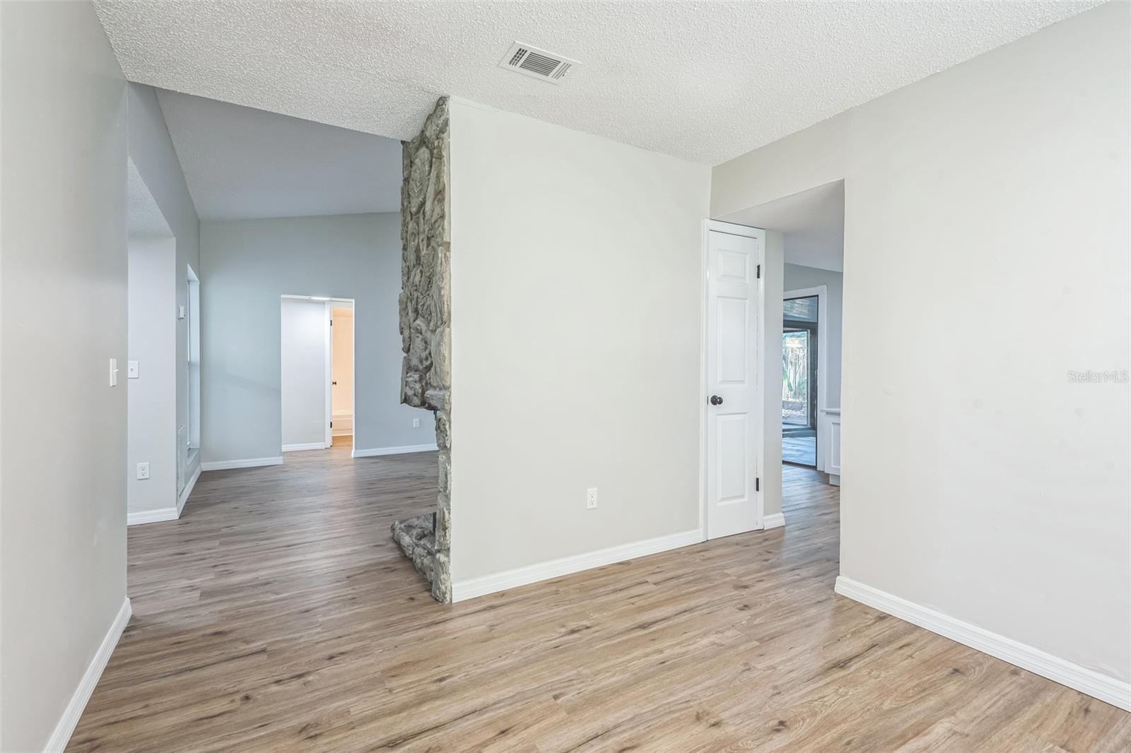 Homes for sale in Palm Coast, FL | 35 Fawn Ln, Palm Coast, FL 32137 | MLS# O6316058