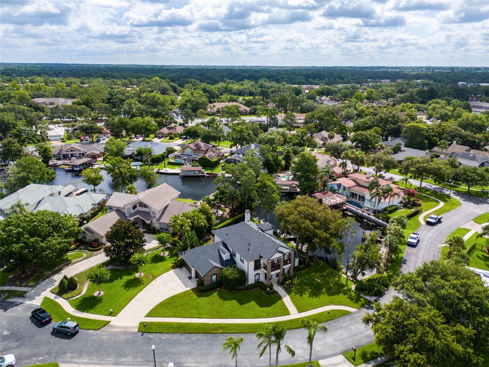 Homes for sale in Longwood, FL | 213 N Monterey Isle, Longwood, FL 32779 | MLS# O6316177