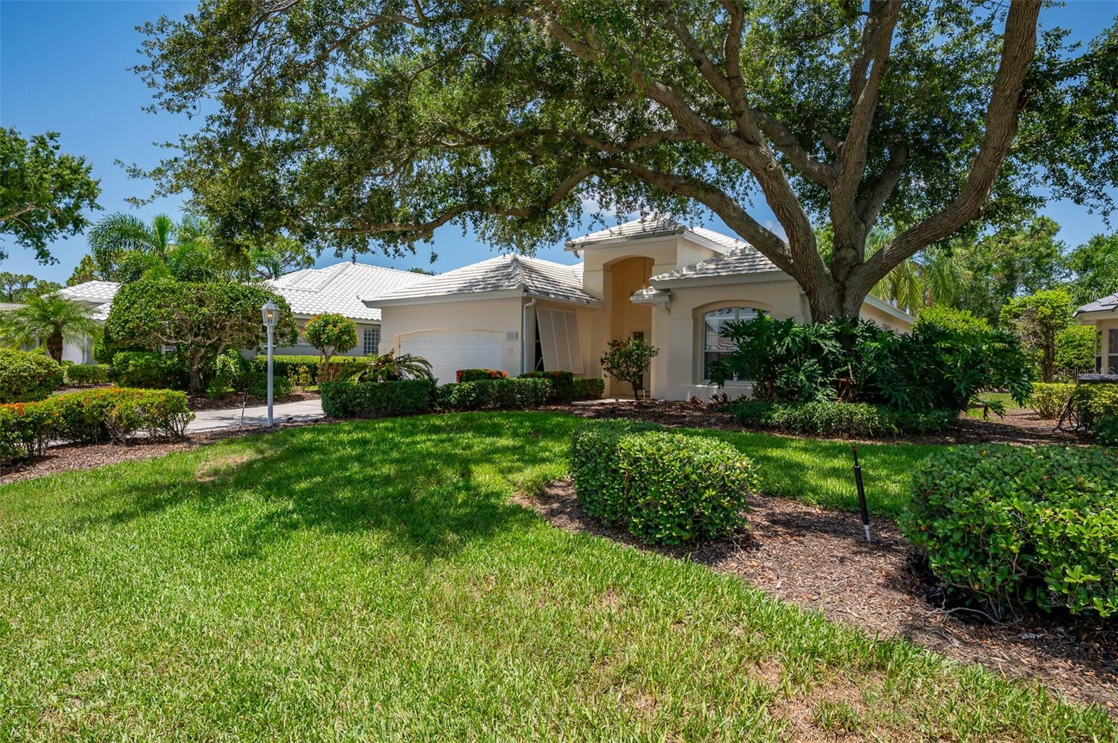 Homes for sale in University Park, FL | 7952 Hampton Ct, University Park, FL 34201 | MLS# A4655197