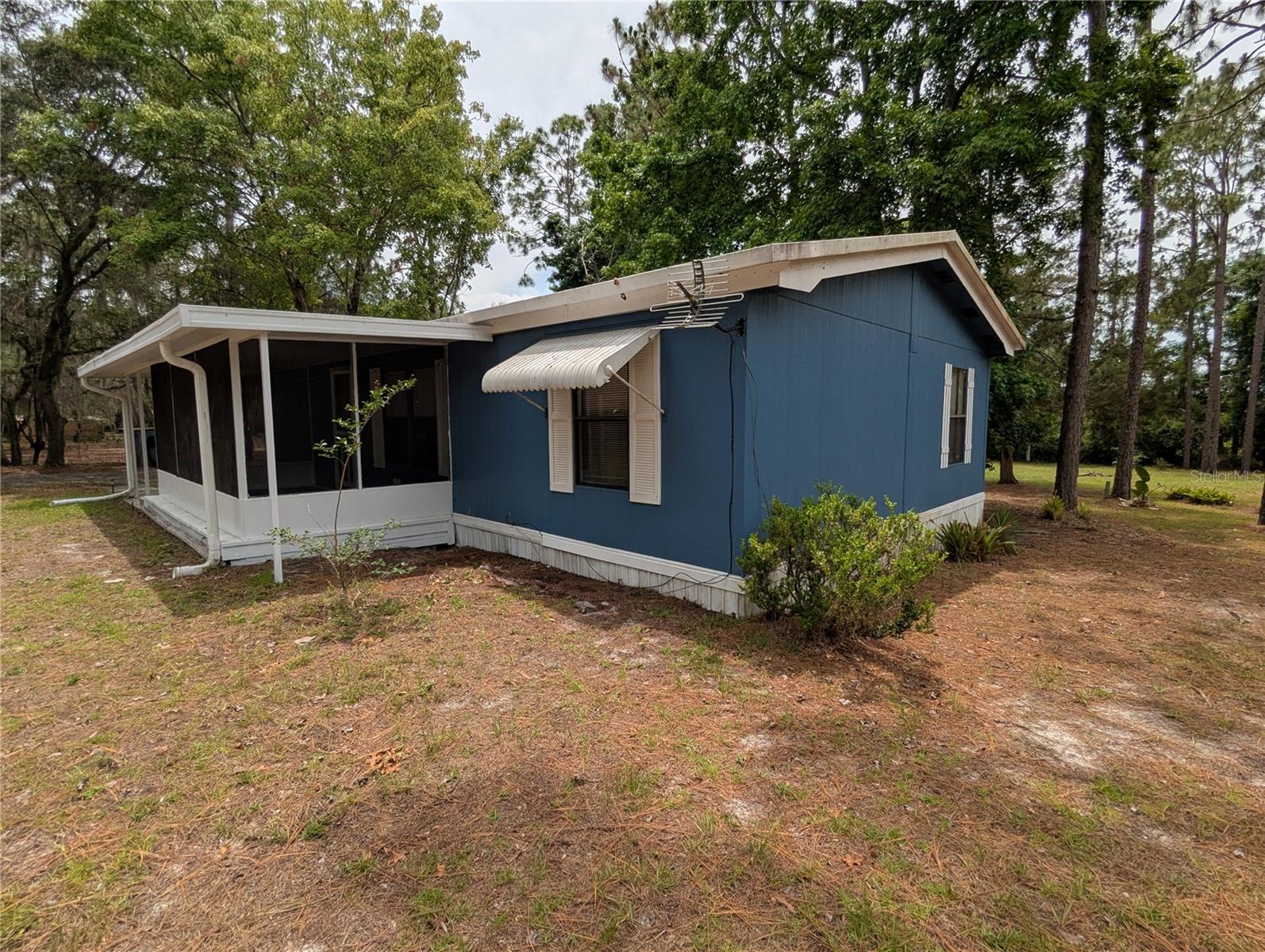 Homes for sale in Hawthorne, FL | 119 W Cedar Ct, Hawthorne, FL 32640 | MLS# OM703213