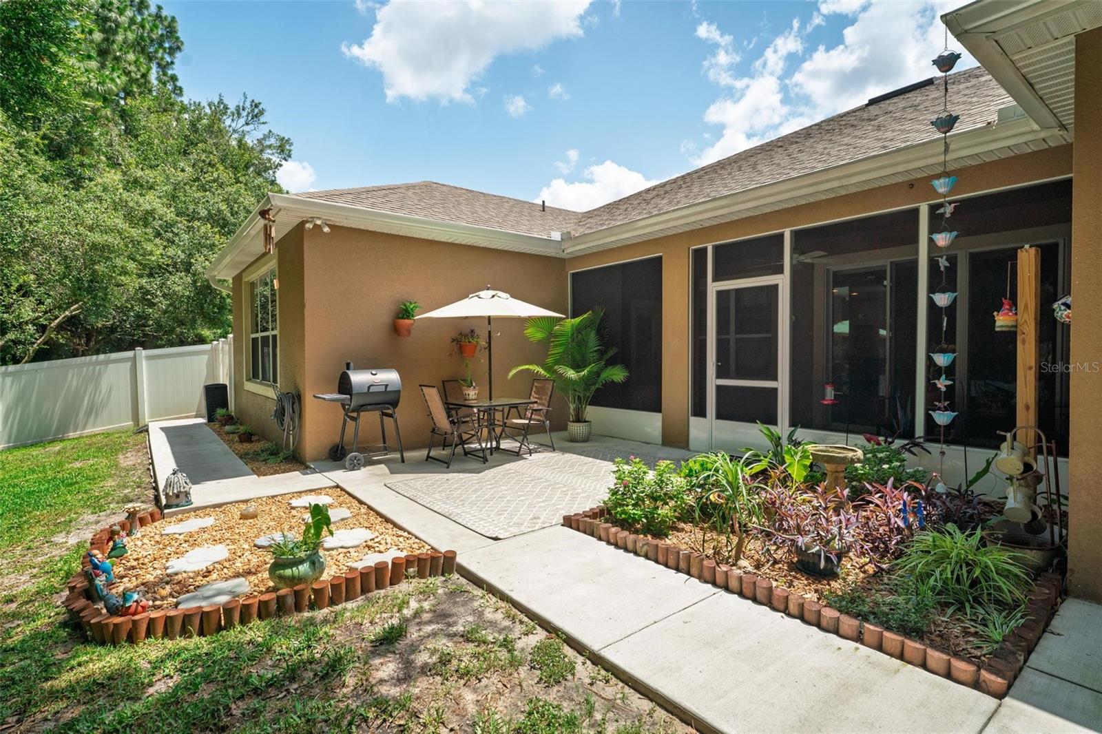 Homes for sale in Deland, FL | 1556 Blue Grass Blvd, Deland, FL 32724 | MLS# G5098056