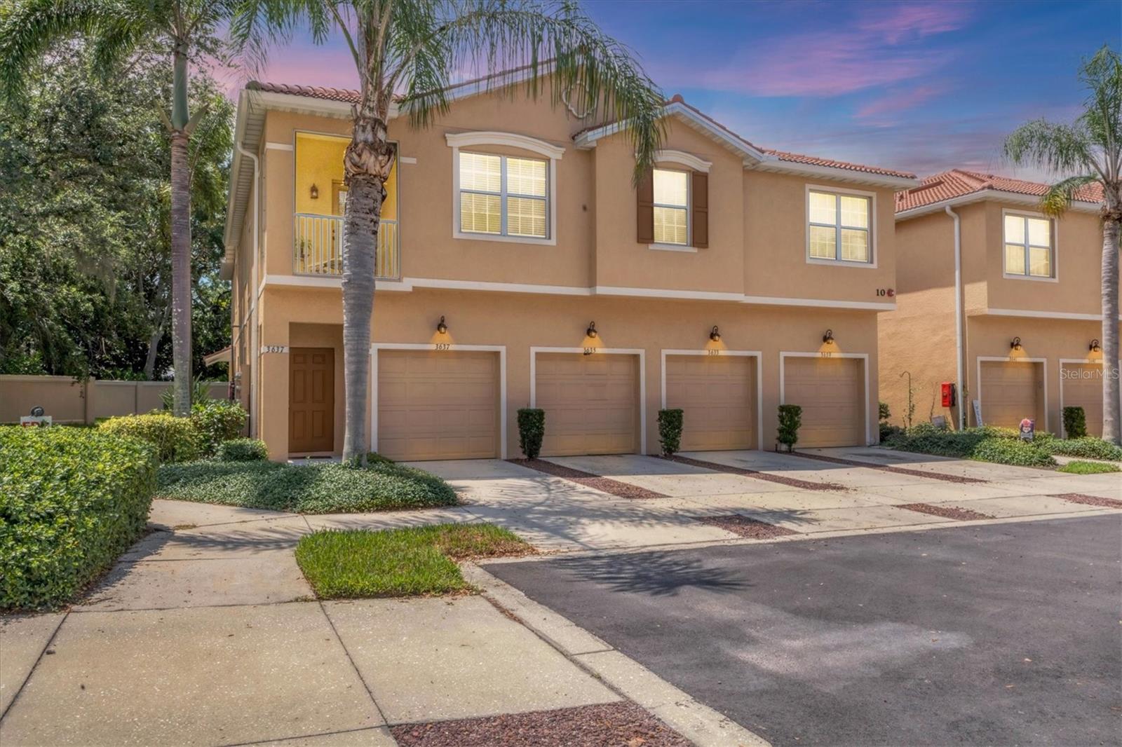 Homes for sale in Sarasota, FL | 3633 Parkridge Cir #10-201, Sarasota, FL 34243 | MLS# N6139203