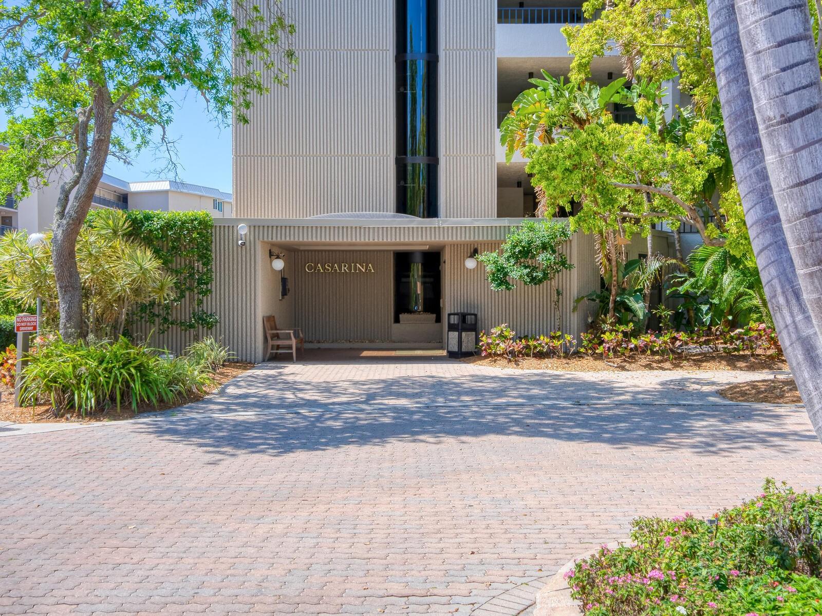 Homes for sale in Sarasota, FL | 5880 Midnight Pass Rd #202, Sarasota, FL 34242 | MLS# A4655317