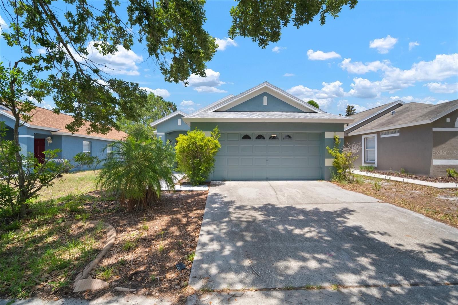 Homes for sale in Apollo Beach, FL | 7534 Oxford Garden Cir, Apollo Beach, FL 33572 | MLS# TB8394901