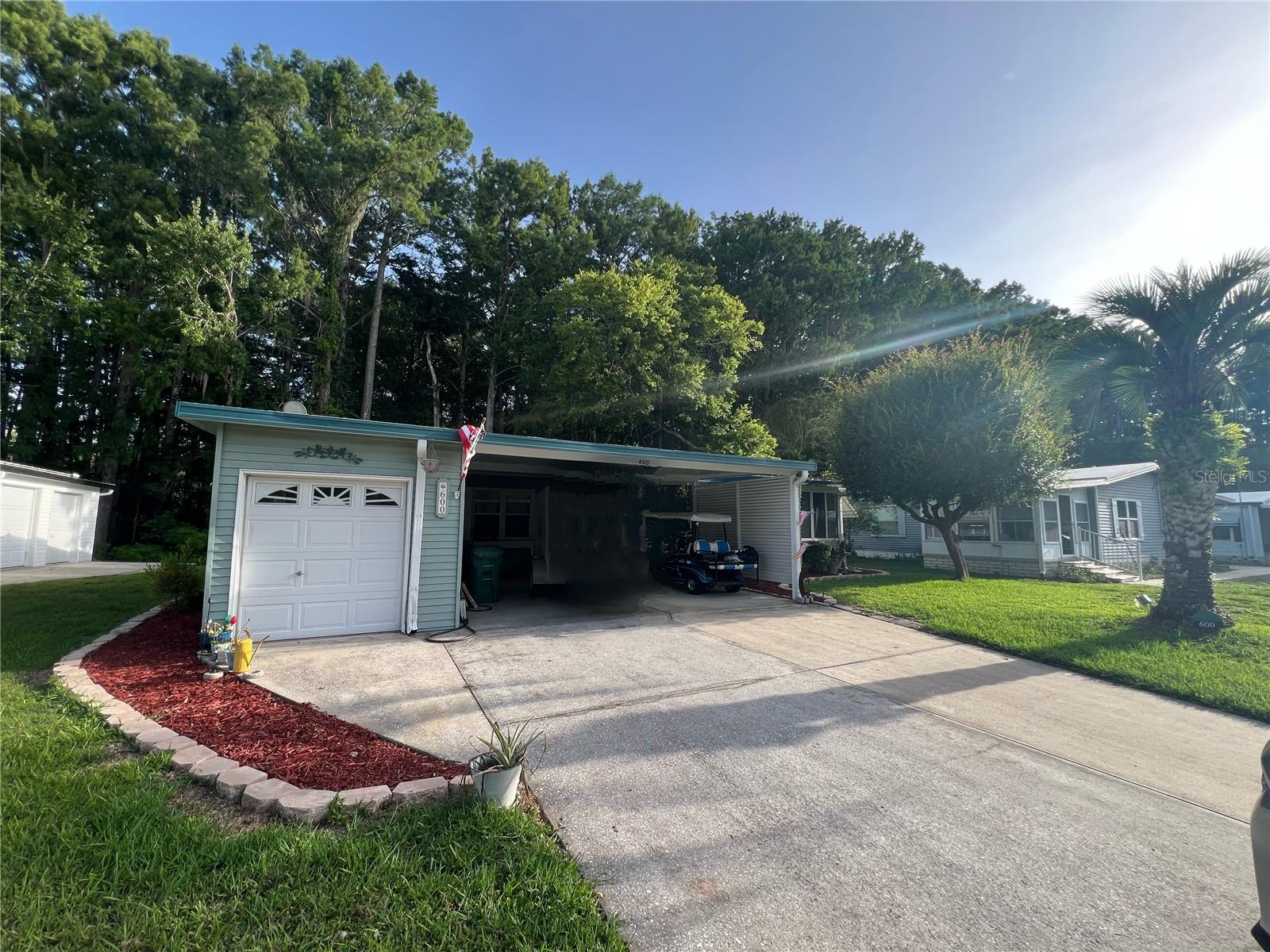 Homes for sale in Wildwood, FL | 600 Oak Blvd, Wildwood, FL 34785 | MLS# G5098070