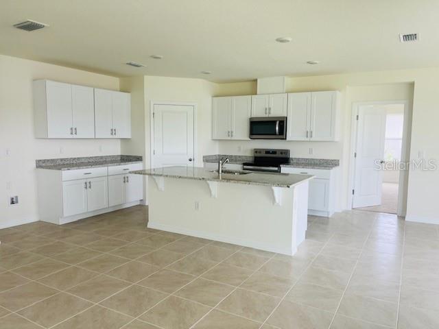 Homes for sale in Ormond Beach, FL | 1364 Morning Walk Dr, Ormond Beach, FL 32174 | MLS# O6316664