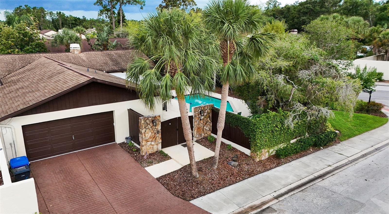 Homes for sale in Tampa, FL | 13501 Avista Dr, Tampa, FL 33624 | MLS# TB8394985