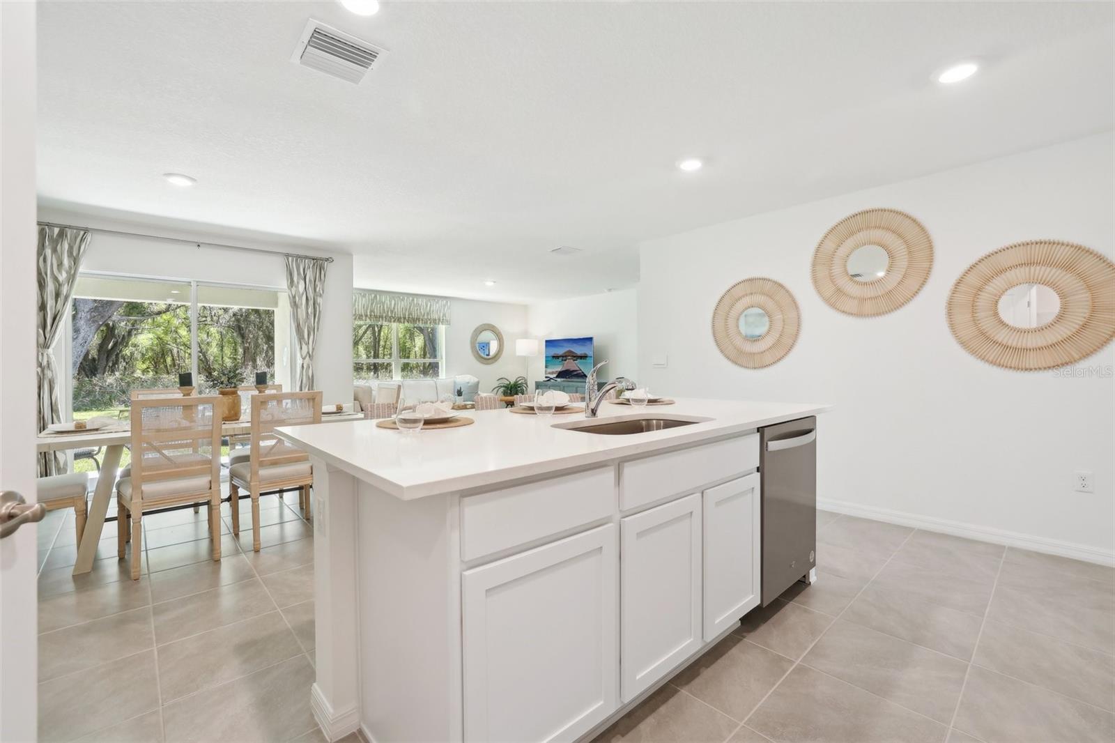 Homes for sale in Alachua, FL | 17071 Nw 179Th Way, Alachua, FL 32615 | MLS# OM703286