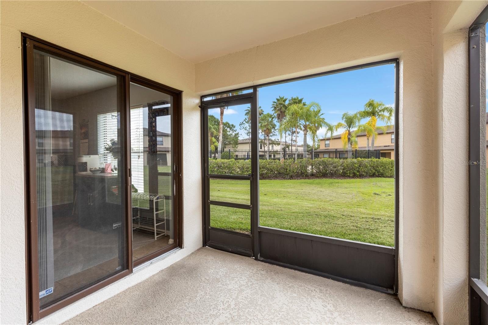 Homes for sale in Brandon, FL | 2628 Oleander Lakes Dr, Brandon, FL 33511 | MLS# TB8395005