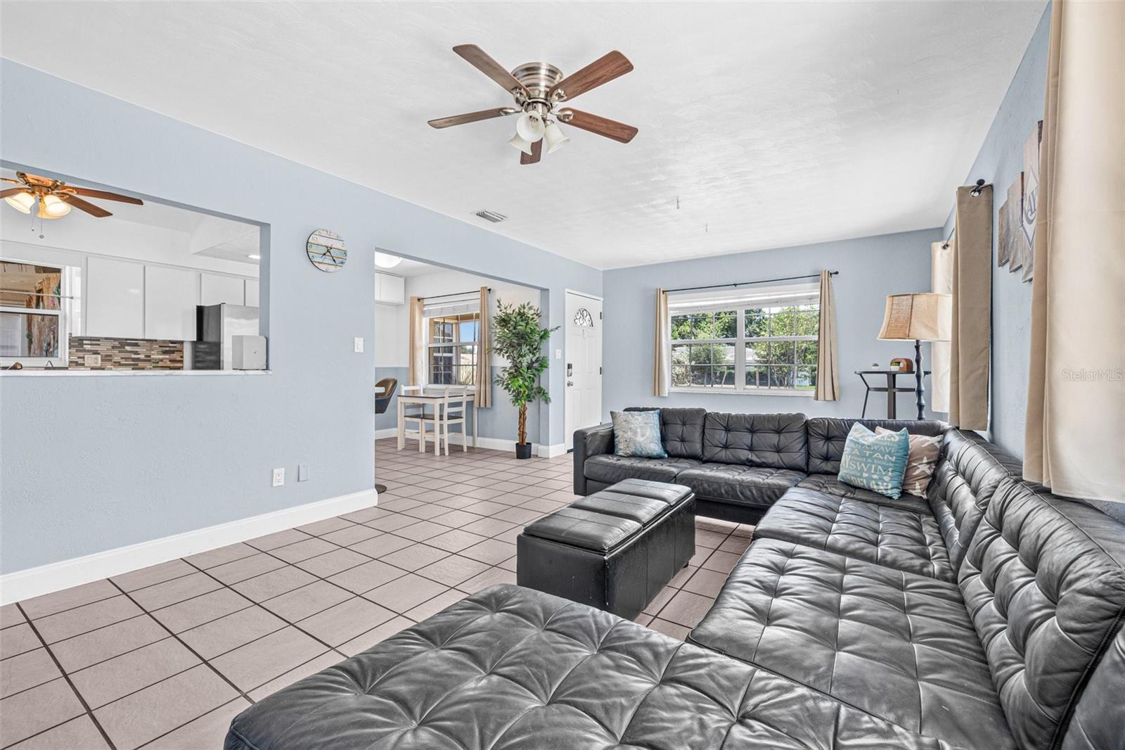 Homes for sale in St. Petersburg, FL | 2861 Pinellas Point Dr S, St. Petersburg, FL 33712 | MLS# TB8395025