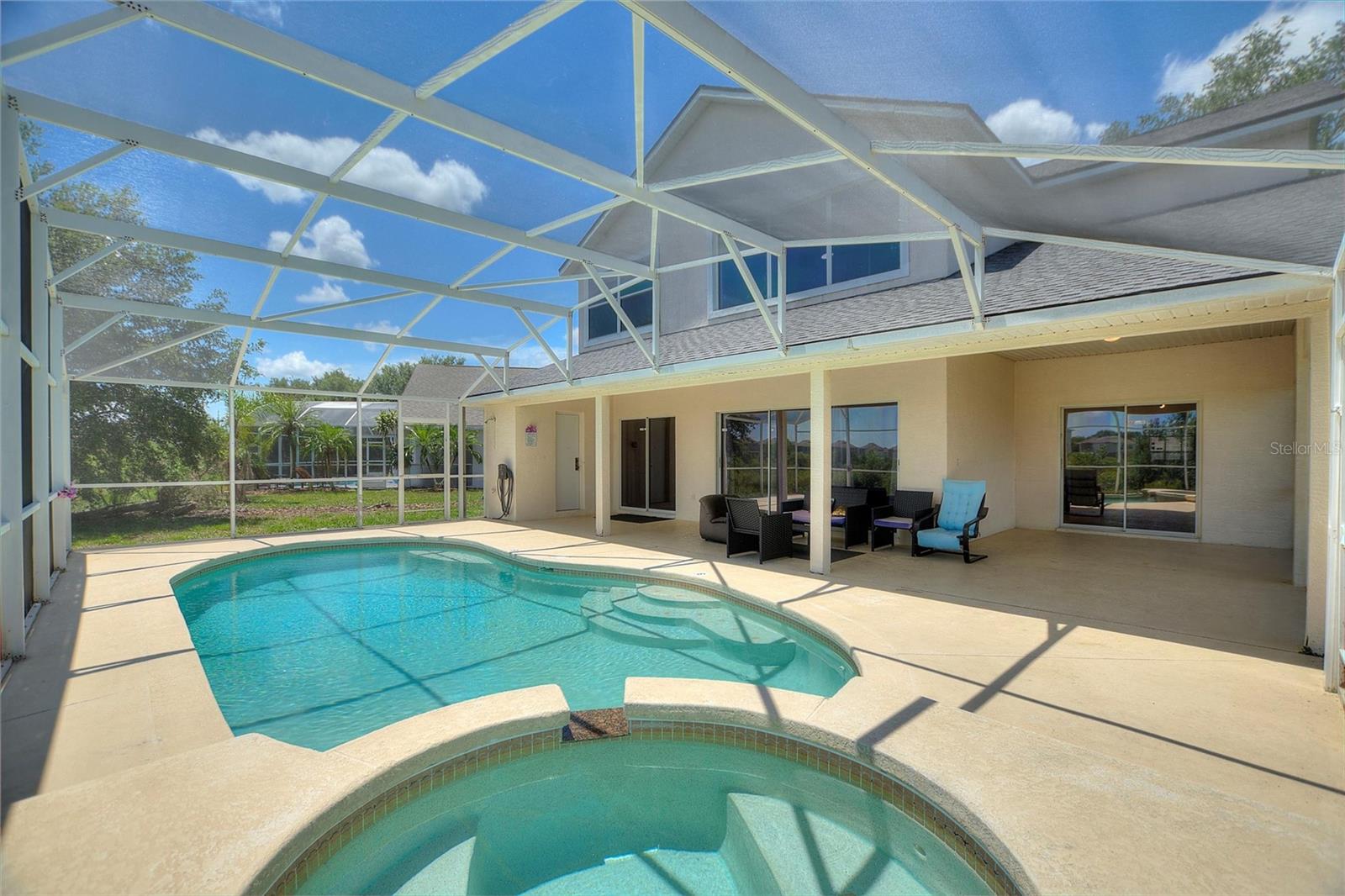 Homes for sale in Davenport, FL | 546 Windsor Pl, Davenport, FL 33896 | MLS# O6316730