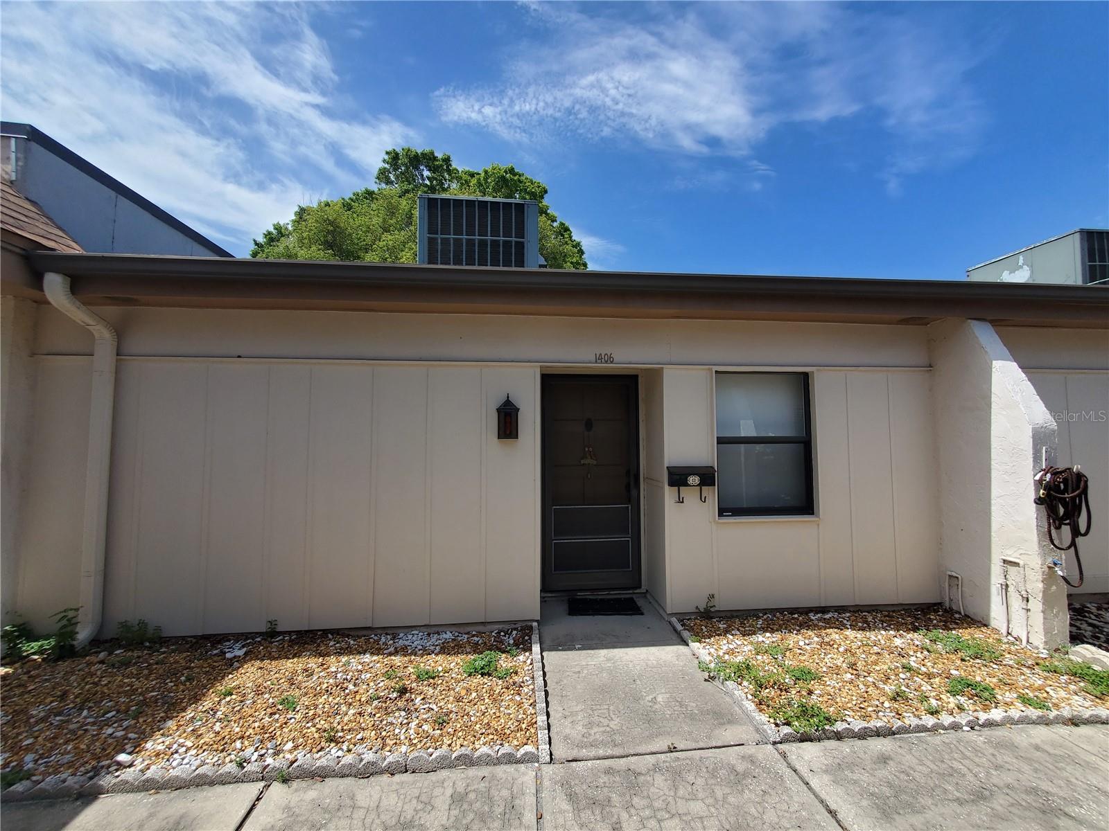 Homes for sale in Clearwater, FL | 1406 Arrowhead Cir W, Clearwater, FL 33759 | MLS# TB8395076