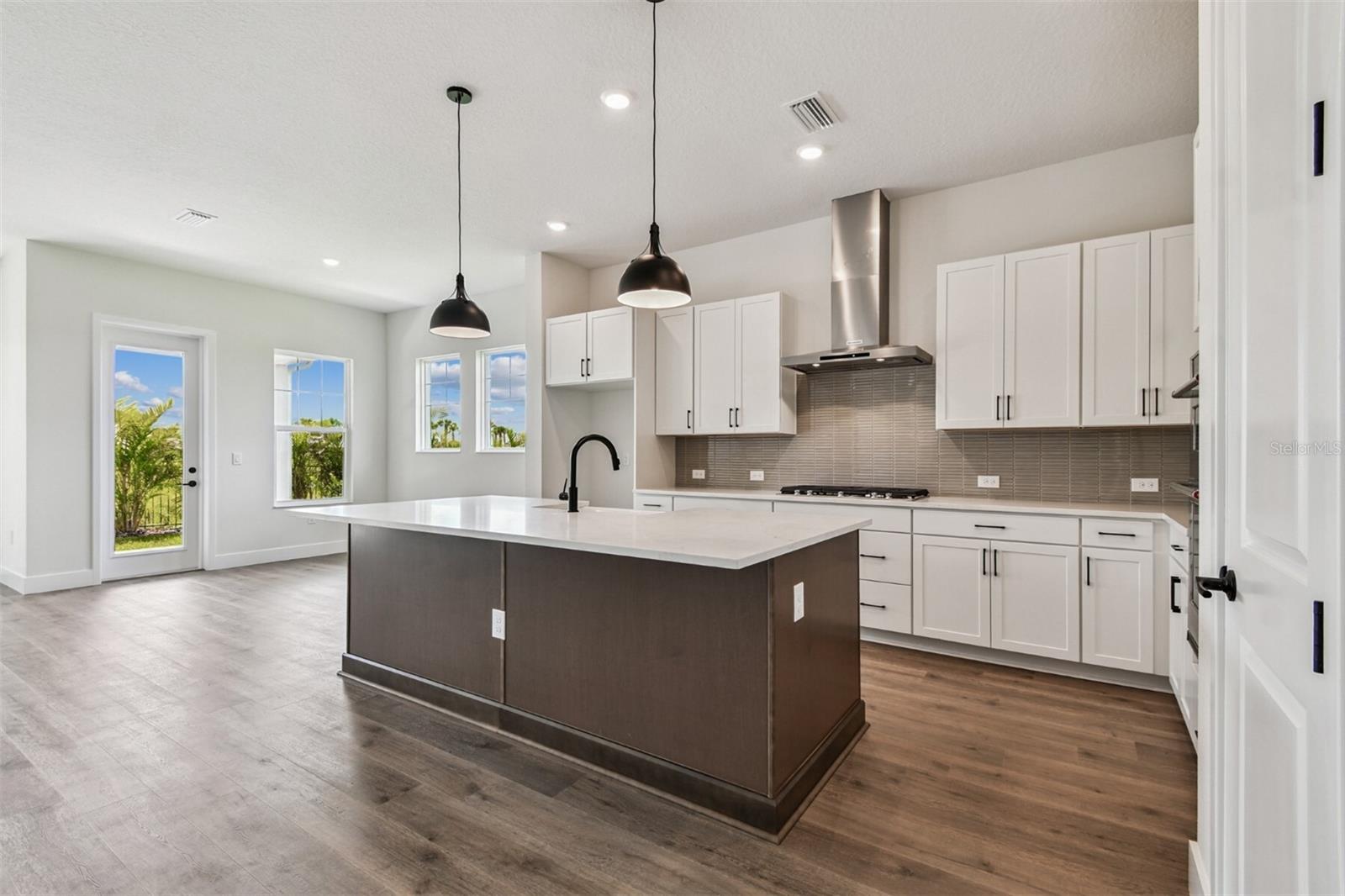 Homes for sale in Sarasota, FL | 1614 Running Tide Pl, Sarasota, FL 34240 | MLS# TB8395151