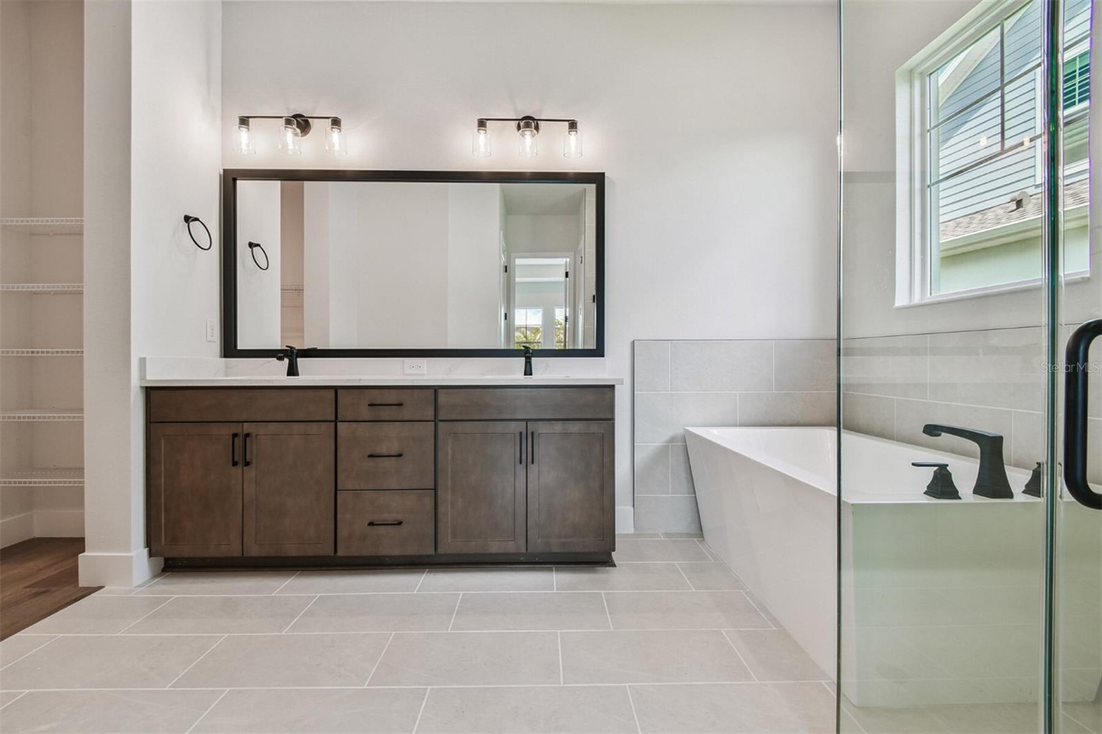 Homes for sale in Sarasota, FL | 1614 Running Tide Pl, Sarasota, FL 34240 | MLS# TB8395151