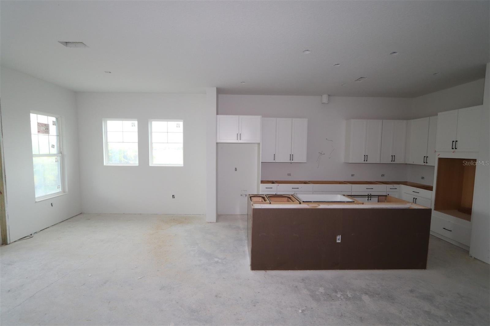 Homes for sale in Sarasota, FL | 1614 Running Tide Pl, Sarasota, FL 34240 | MLS# TB8395151
