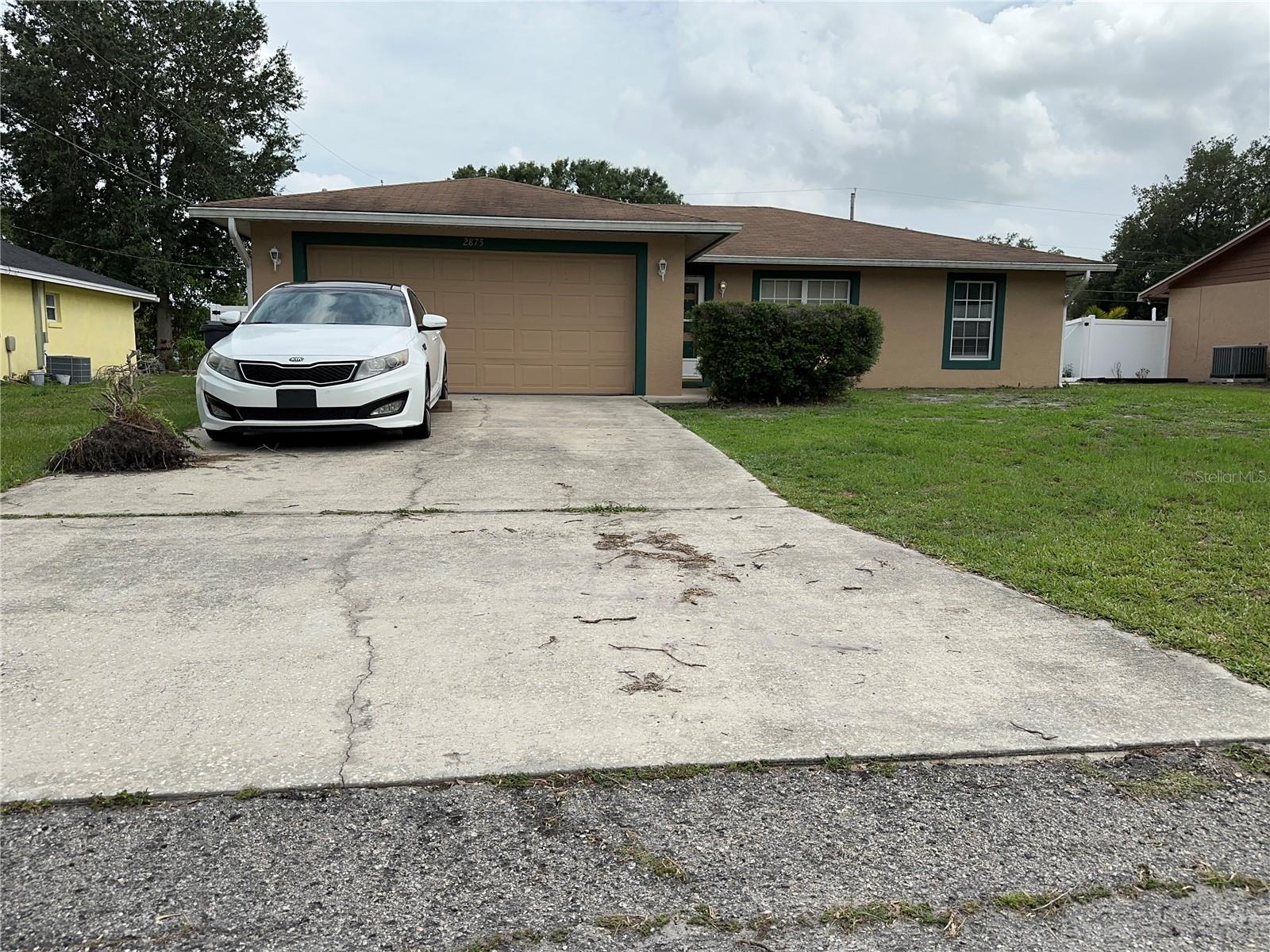 Homes for sale in Lakeland, FL | 2875 Delrose Dr N, Lakeland, FL 33805 | MLS# V4943183