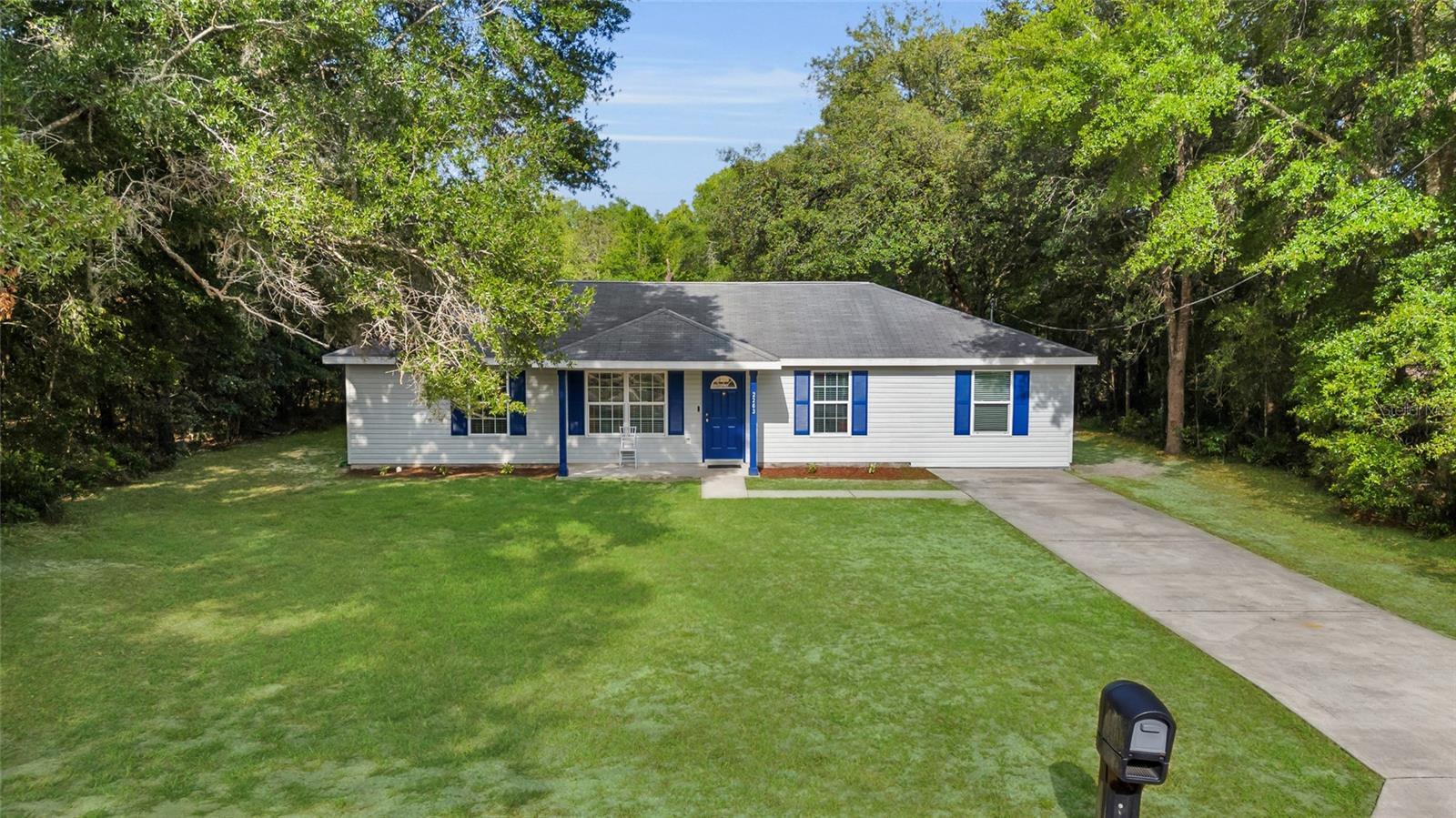 Homes for sale in Dunnellon, FL | 2263 Moines Ct, Dunnellon, FL 34431 | MLS# OM703331