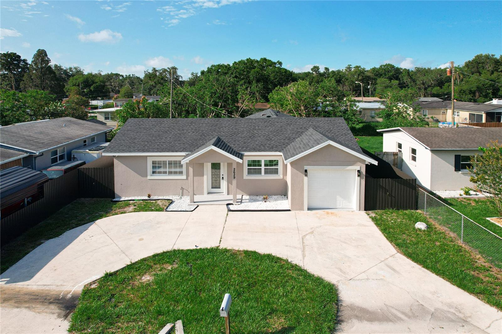 Homes for sale in Lakeland, FL | 2629 Williston Dr, Lakeland, FL 33801 | MLS# S5128706