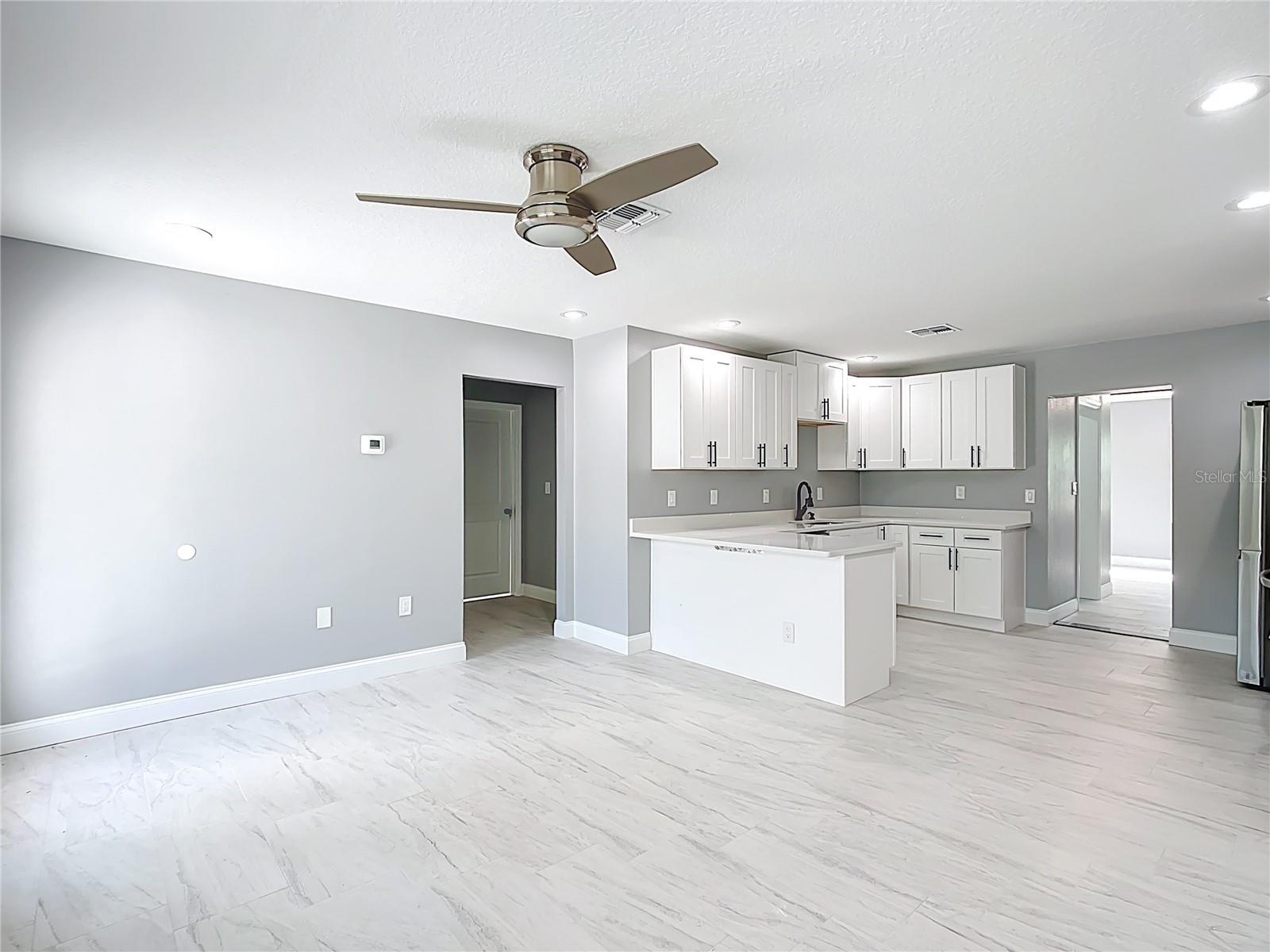 Homes for sale in Lakeland, FL | 2629 Williston Dr, Lakeland, FL 33801 | MLS# S5128706