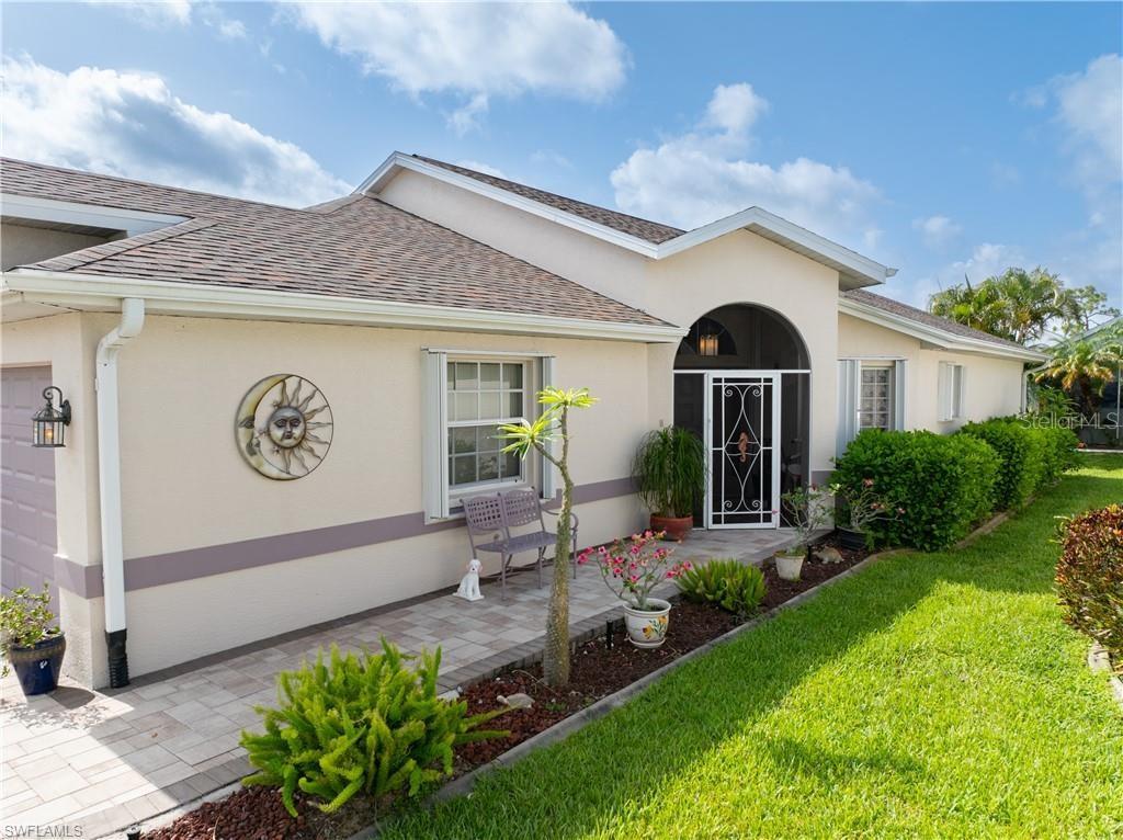 Homes for sale in North Fort Myers, FL | 3760 Gloxinia Dr, North Fort Myers, FL 33917 | MLS# A4655522